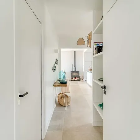 Classee 4 Etoiles , Vue , Piscine, Clim, Parking Villa *