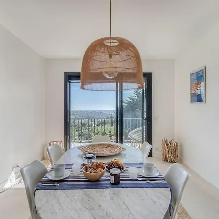 Villa Classee 4 Etoiles , Vue , Piscine, Clim, Parking *