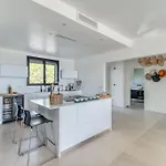 Classée 4 étoiles , Vue , Piscine, Clim, Parking * La Croix-Valmer